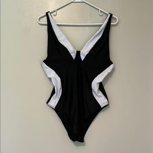 Black and White One Piece, Plunging V-Neckline Underwire, adjustable straps L